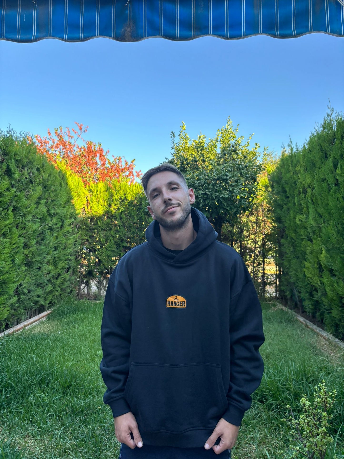 Sudadera oversize bordado